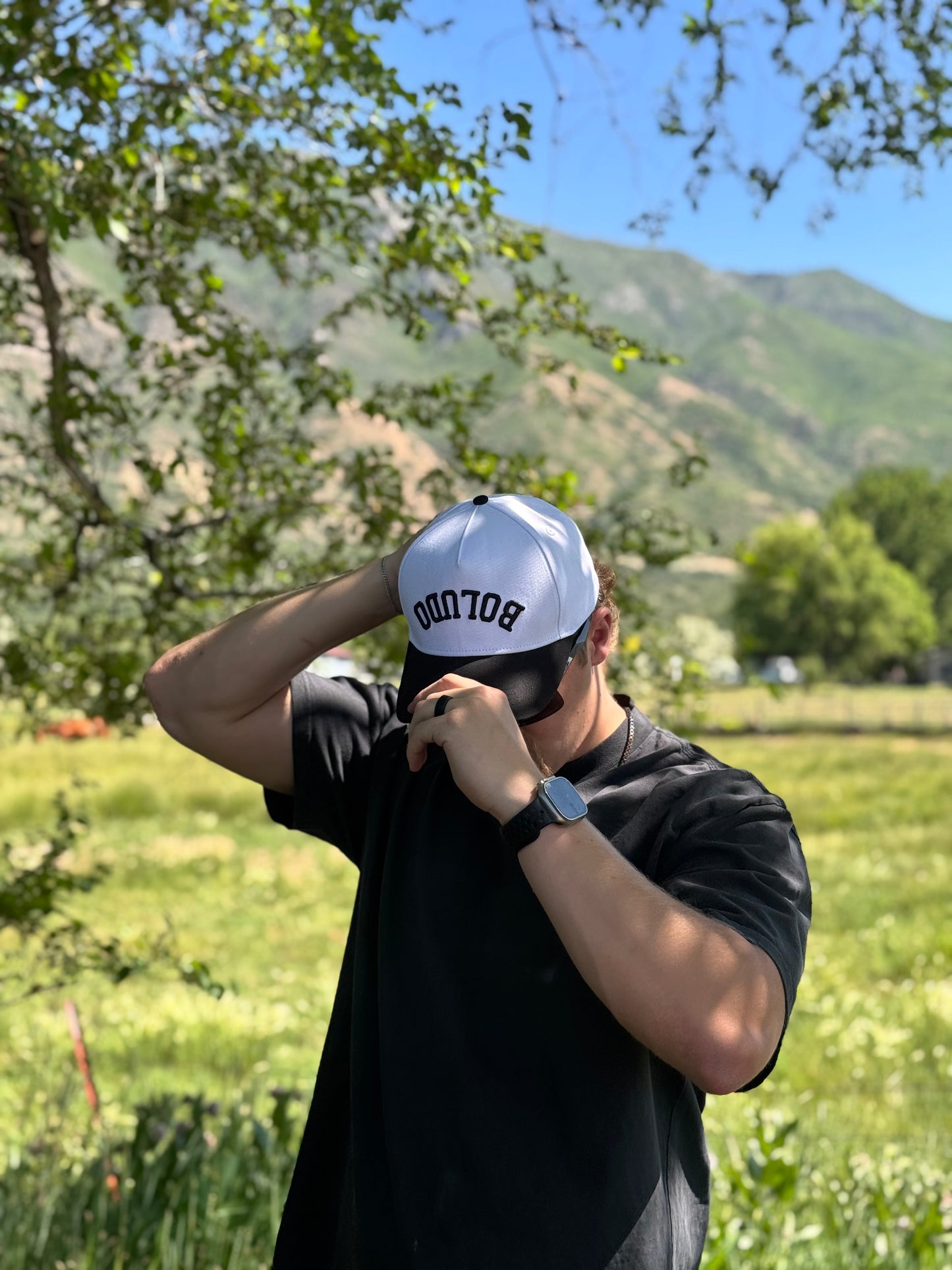 Boludo hat
